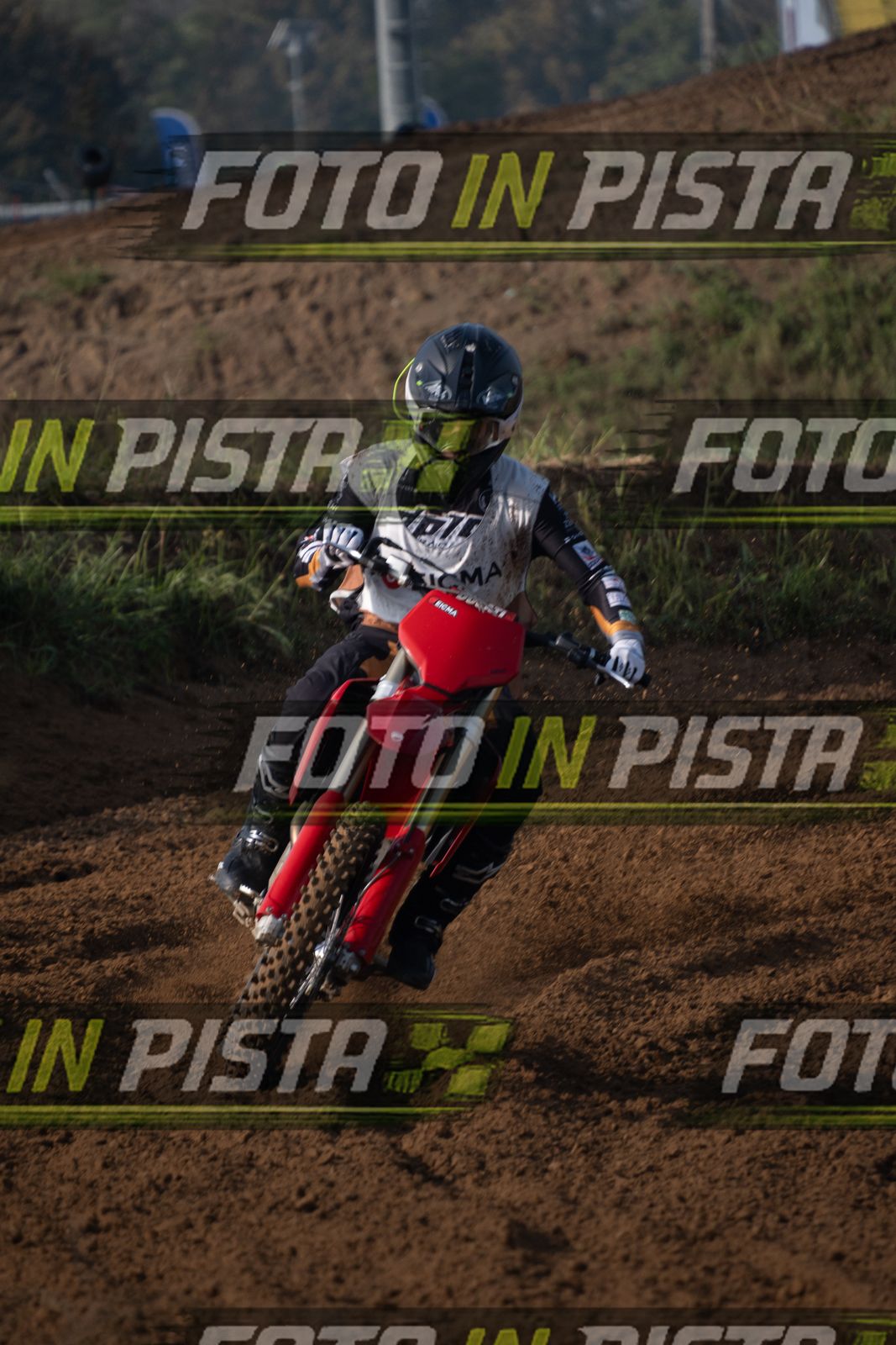EICMA 19-09 09:00-10:00 · ALE00012