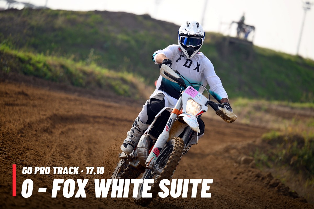 0 - FOX white suite · 0 PACCHETTO – tutte le tue foto del 17/10