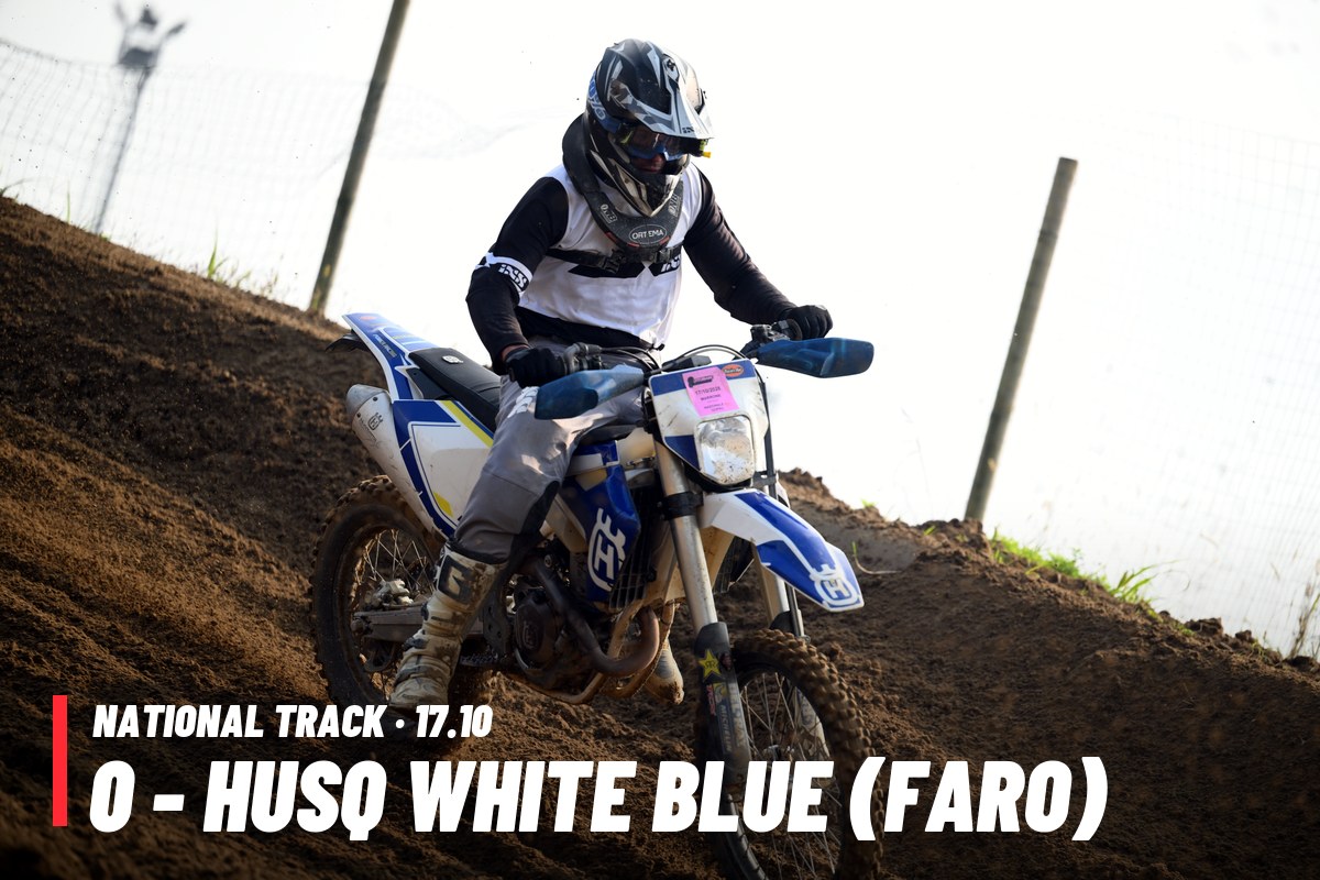 0 - HUSQ White Blue (FARO) · 0 PACCHETTO – tutte le tue foto del 17/10