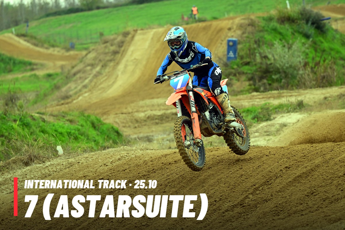 7 (ASTARsuite) · 0 PACCHETTO – tutte le tue foto del 25/10