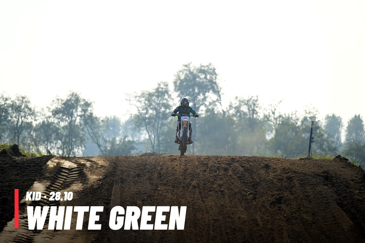 KID WHITE GREEN · 0 PACCHETTO – tutte le tue foto del 28/10