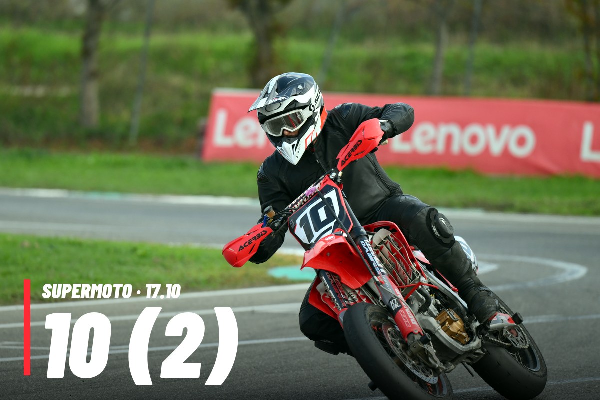 SUPERMOTO 10 (2) · 0 PACCHETTO – tutte le tue foto del 17/10