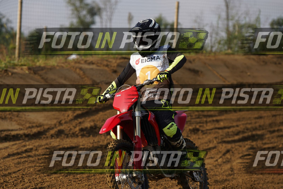 EICMA 19-09 09:00-10:00 · DOR03740