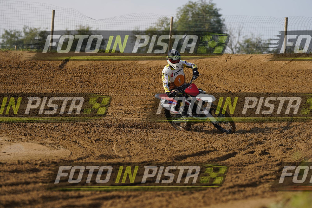 EICMA 19-09 09:00-10:00 · DOR04037