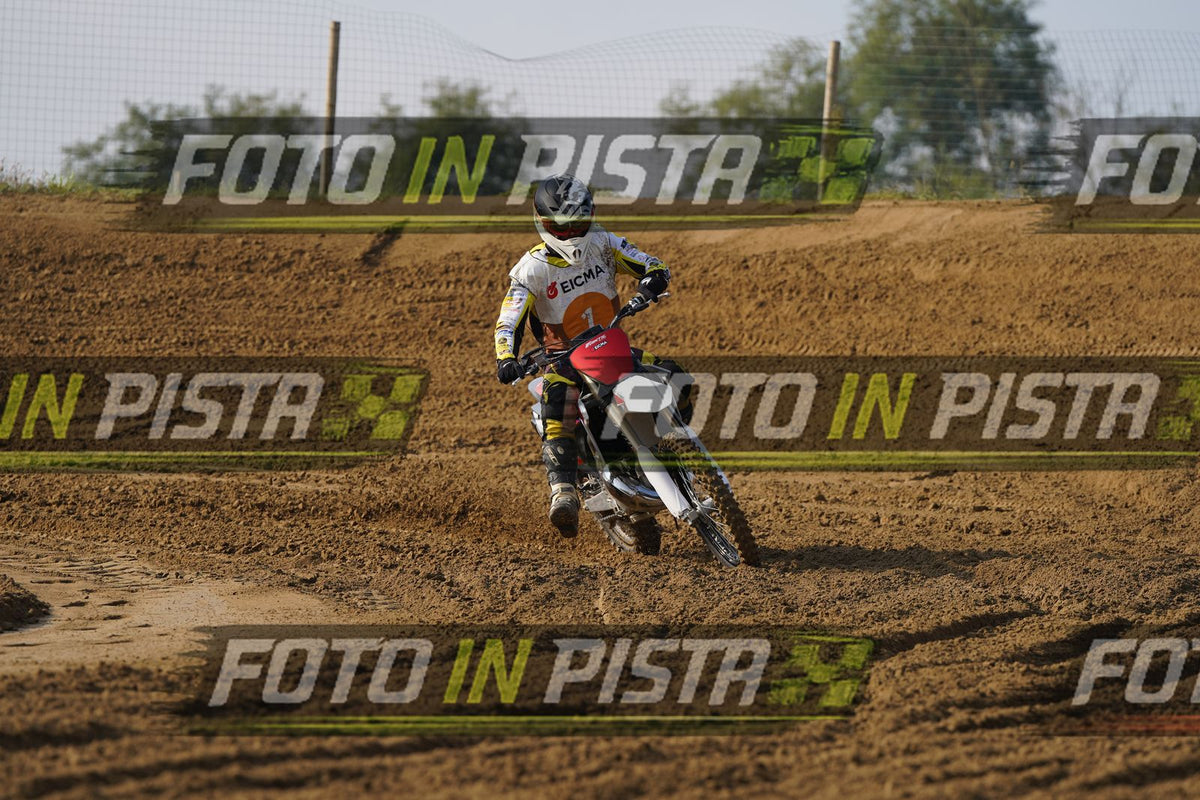 EICMA 19-09 09:00-10:00 · DOR04126