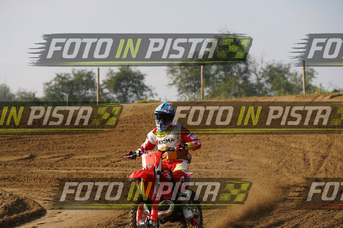 EICMA 19-09 10:00-11:00 · DOR04452