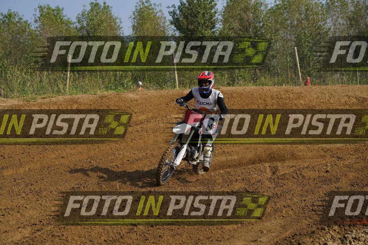 EICMA 19-09 10:00-11:00 · DOR05249