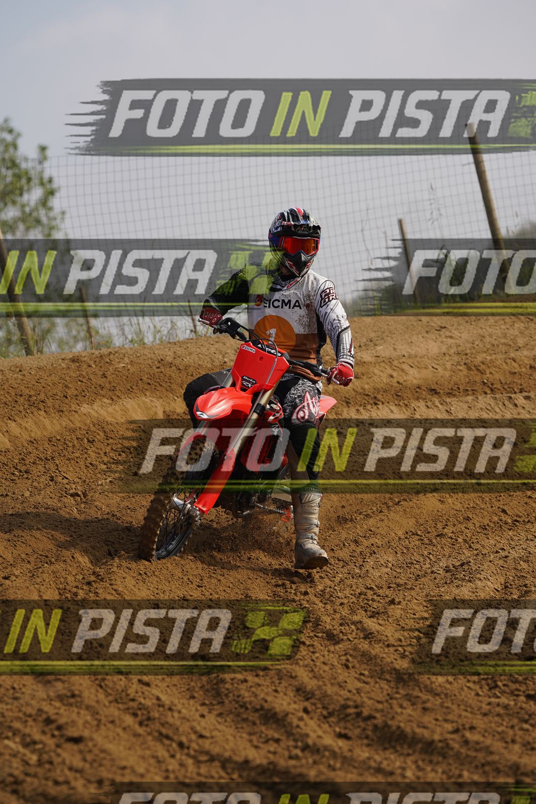 EICMA 19-09 10:00-11:00 · DOR05549
