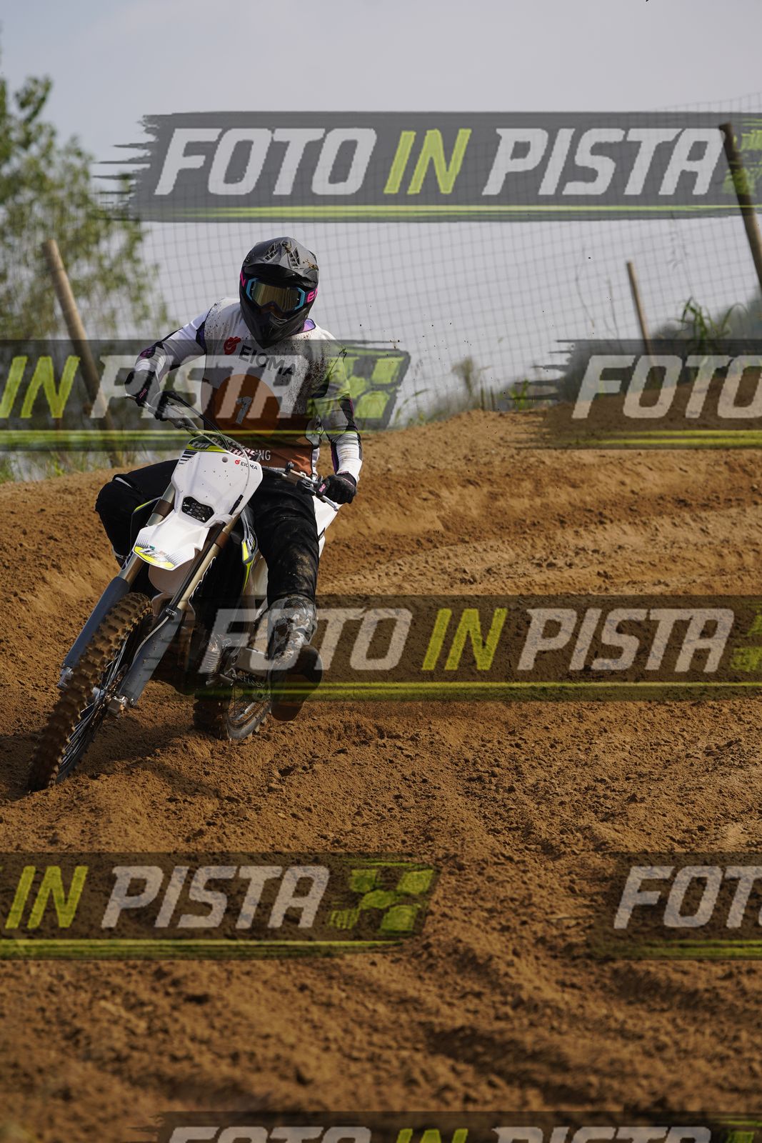 EICMA 19-09 10:00-11:00 · DOR05556