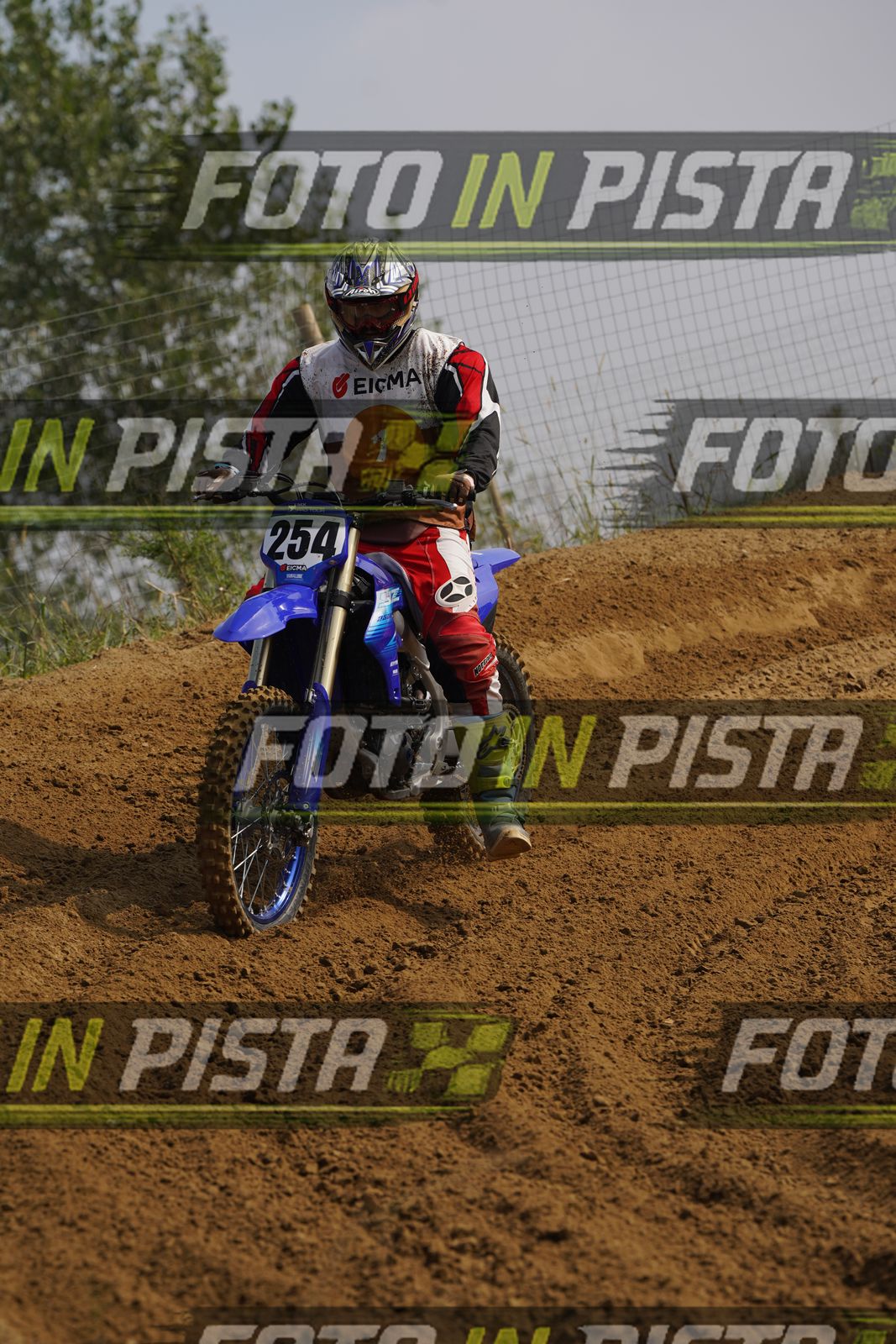 EICMA 19-09 10:00-11:00 · DOR05576