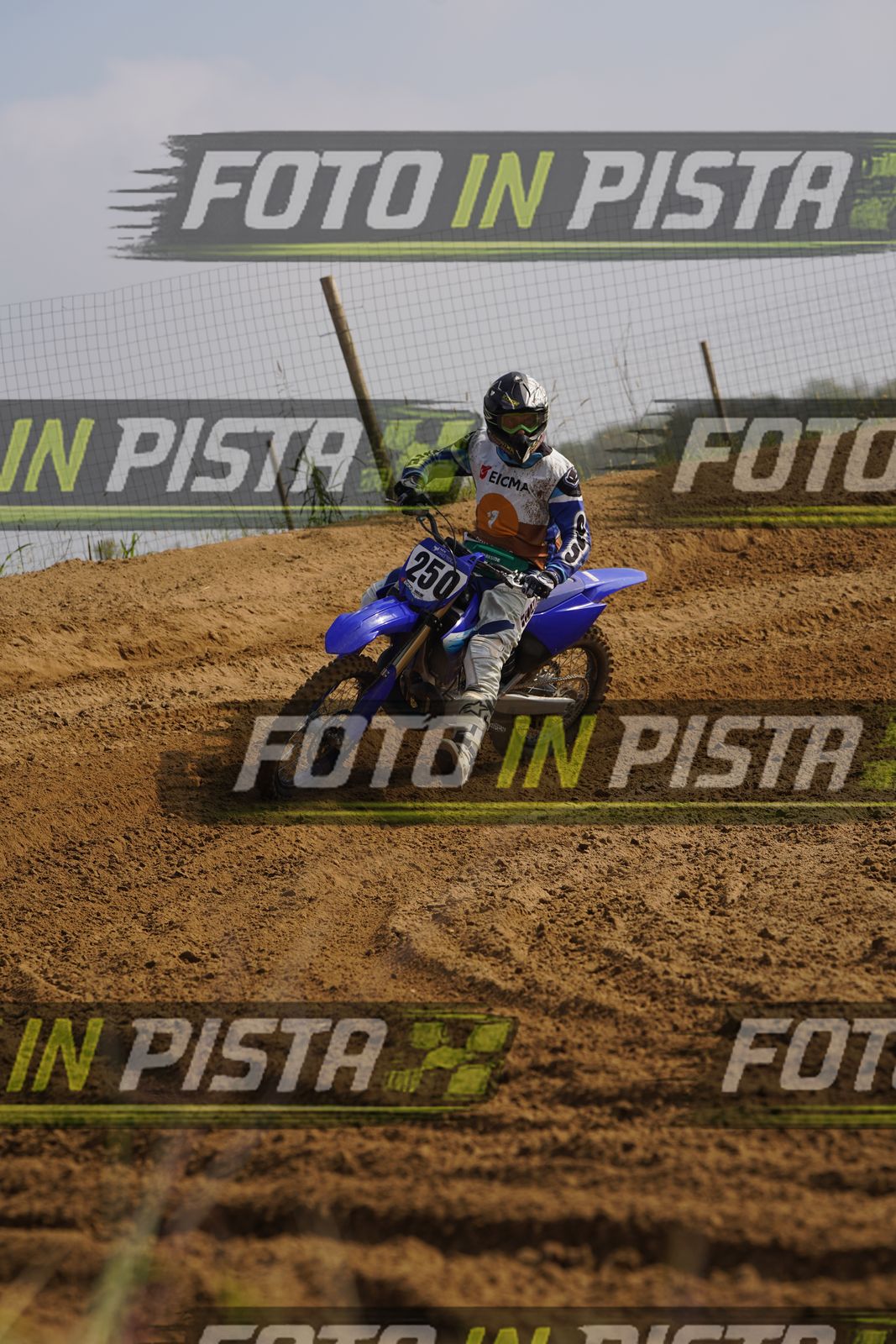 EICMA 19-09 10:00-11:00 · DOR05688