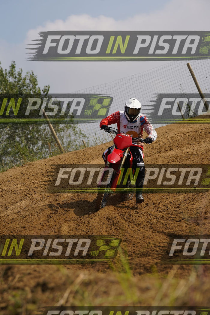 EICMA 19-09 10:00-11:00 · DOR05915