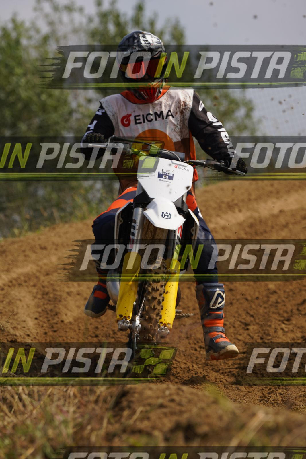 EICMA 19-09 10:00-11:00 · DOR05938