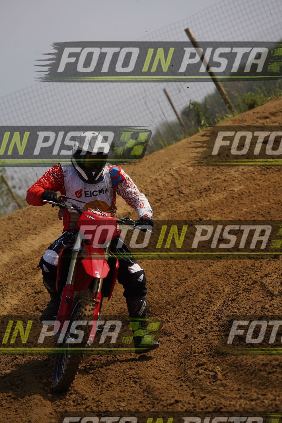 EICMA 19-09 10:00-11:00 · DOR06045