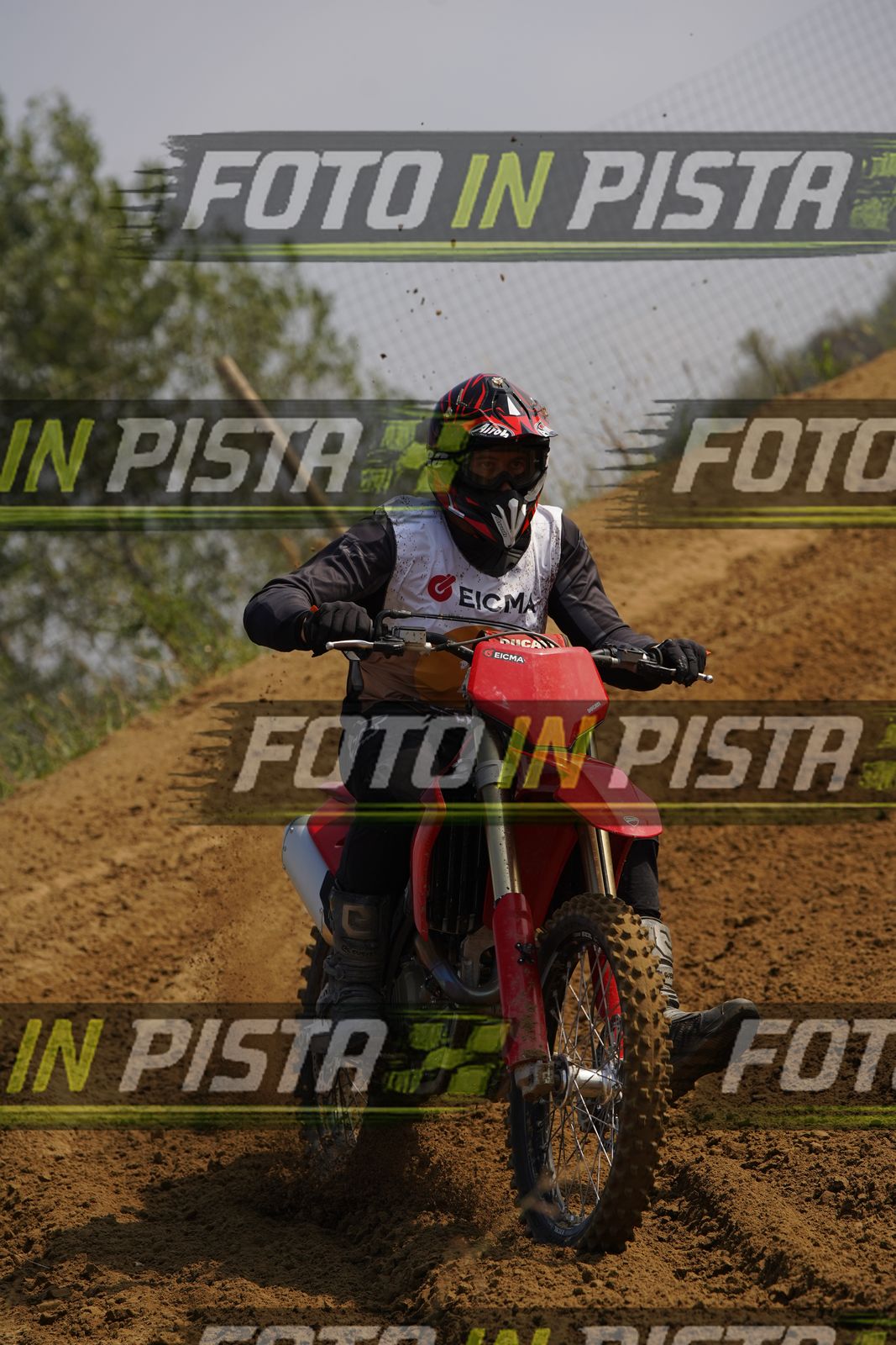 EICMA 19-09 10:00-11:00 · DOR06053