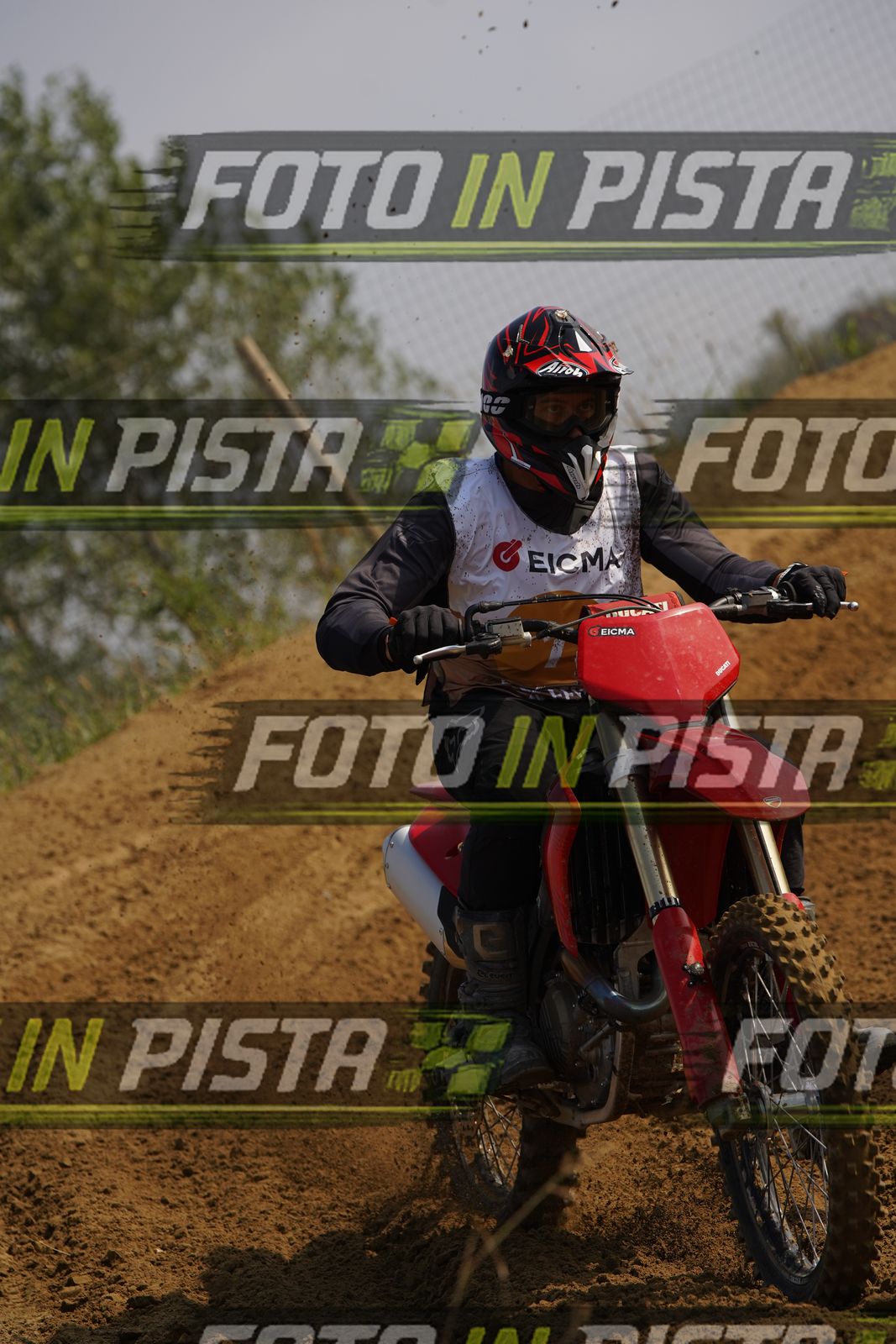 EICMA 19-09 10:00-11:00 · DOR06054