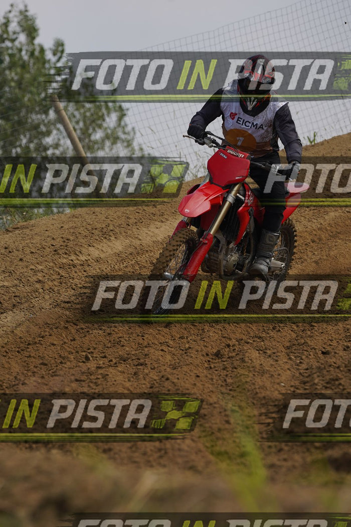 EICMA 19-09 11:00-12:00 · DOR06140