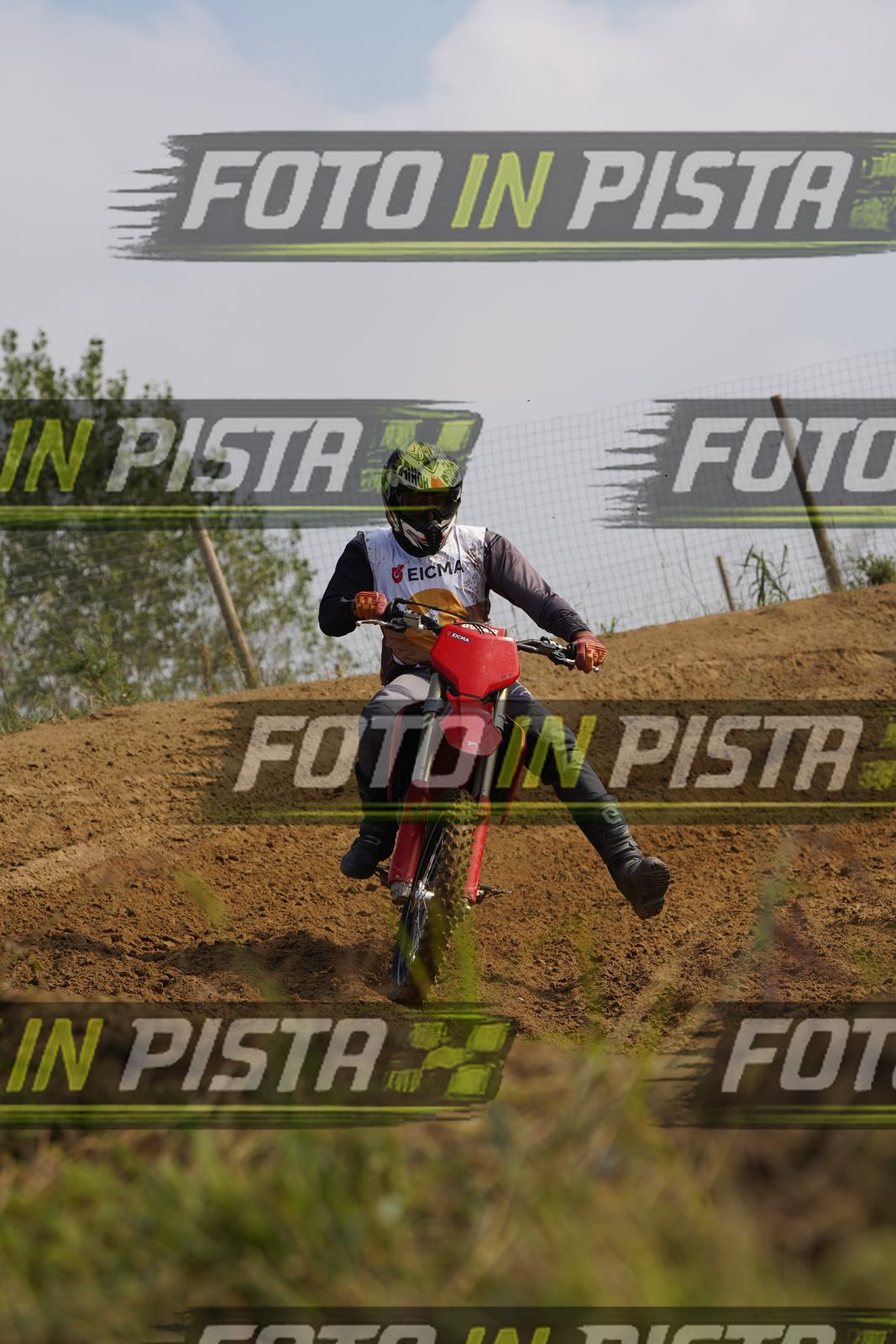 EICMA 19-09 11:00-12:00 · DOR06147