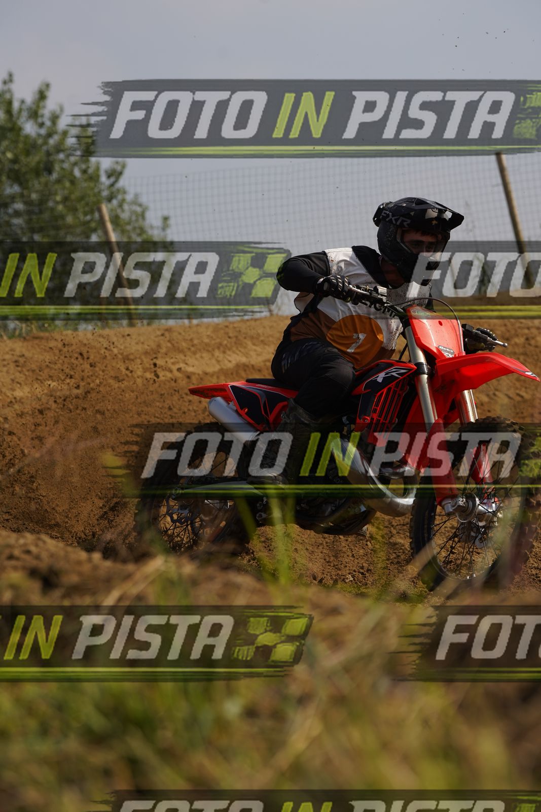 EICMA 19-09 11:00-12:00 · DOR06433