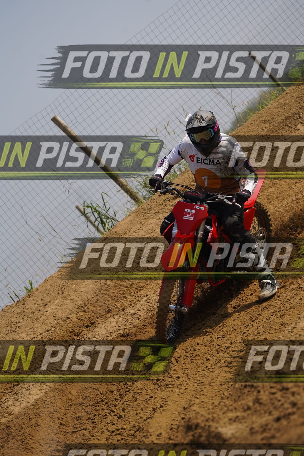 EICMA 19-09 11:00-12:00 · DOR06588