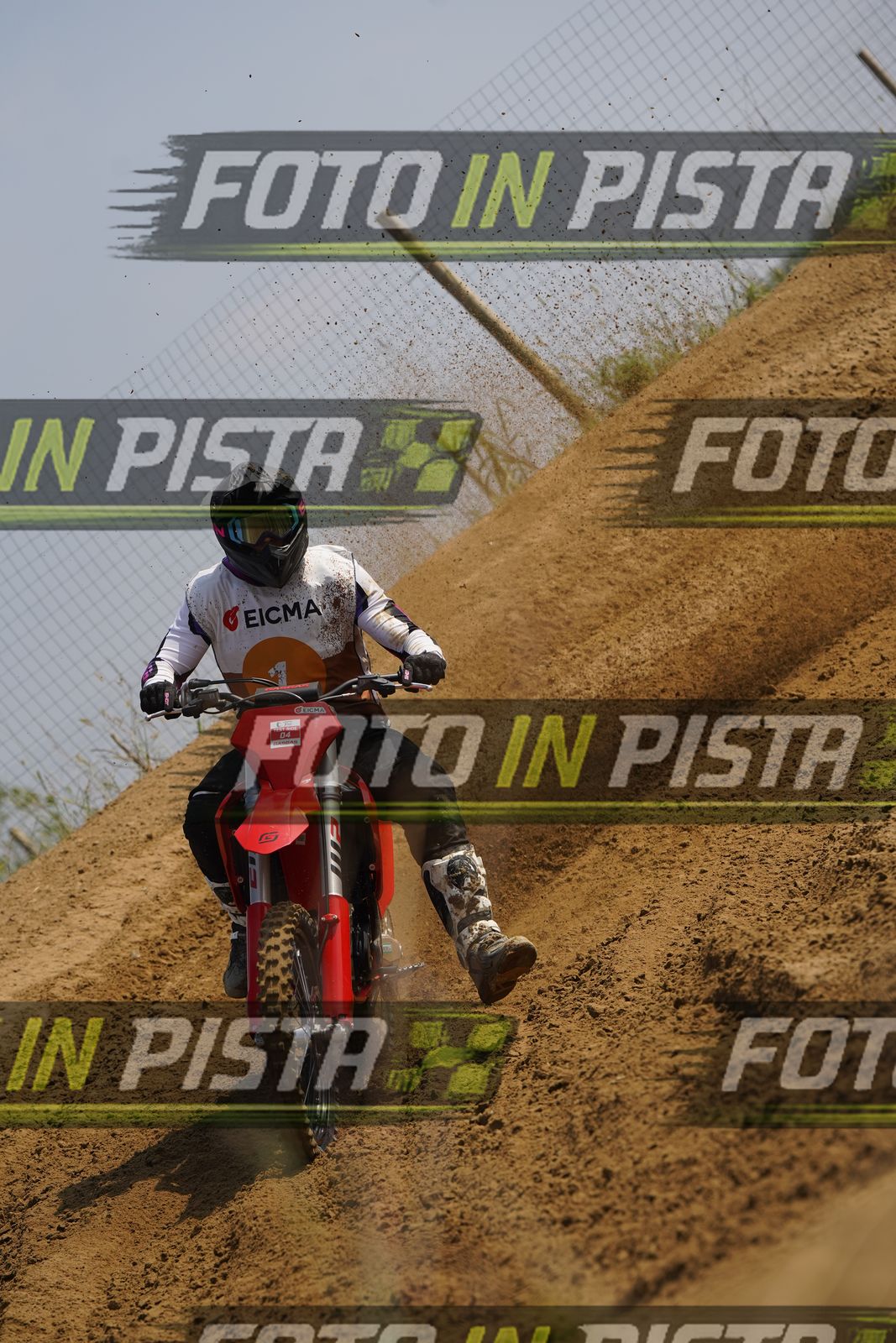 EICMA 19-09 11:00-12:00 · DOR06589