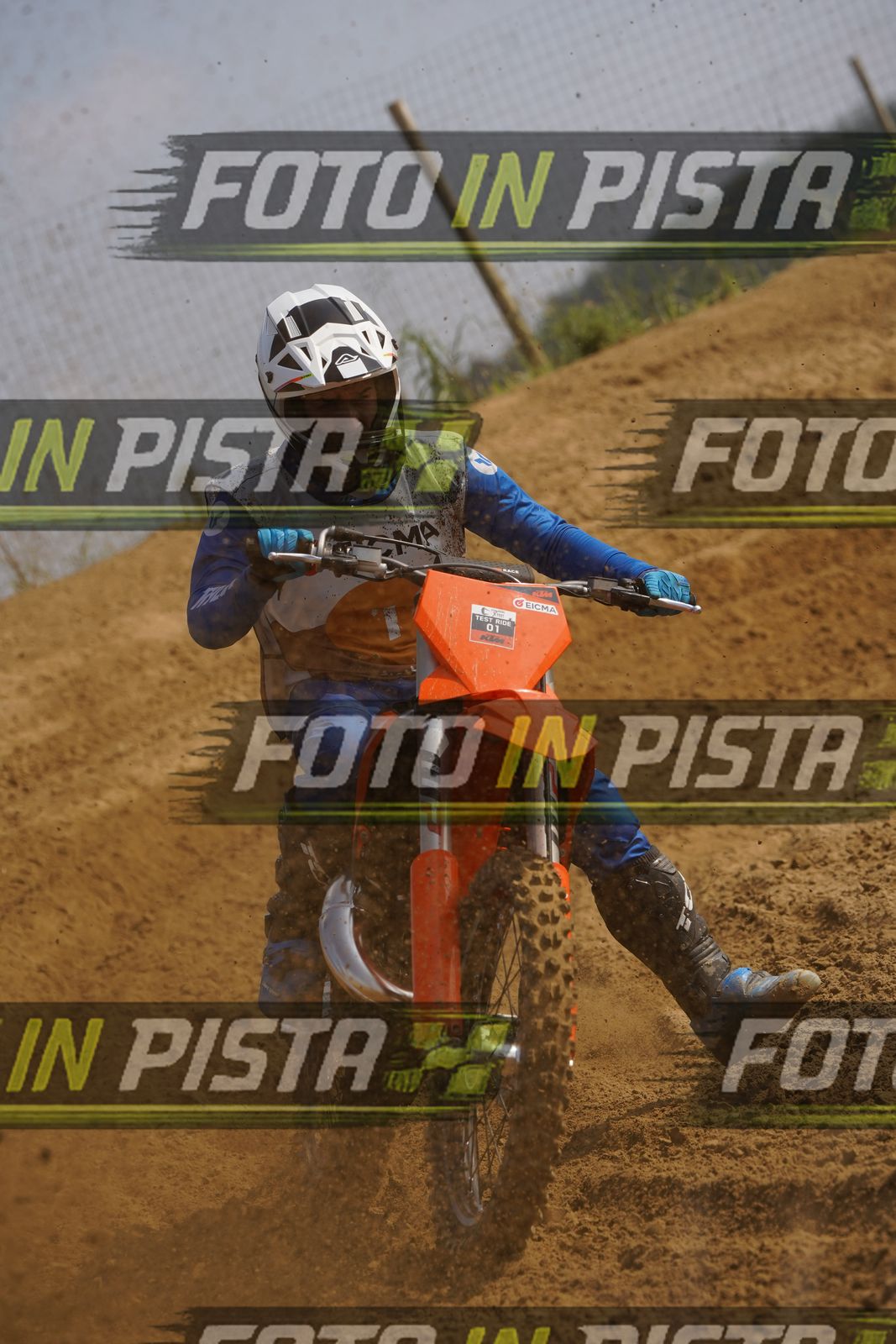 EICMA 19-09 11:00-12:00 · DOR06808