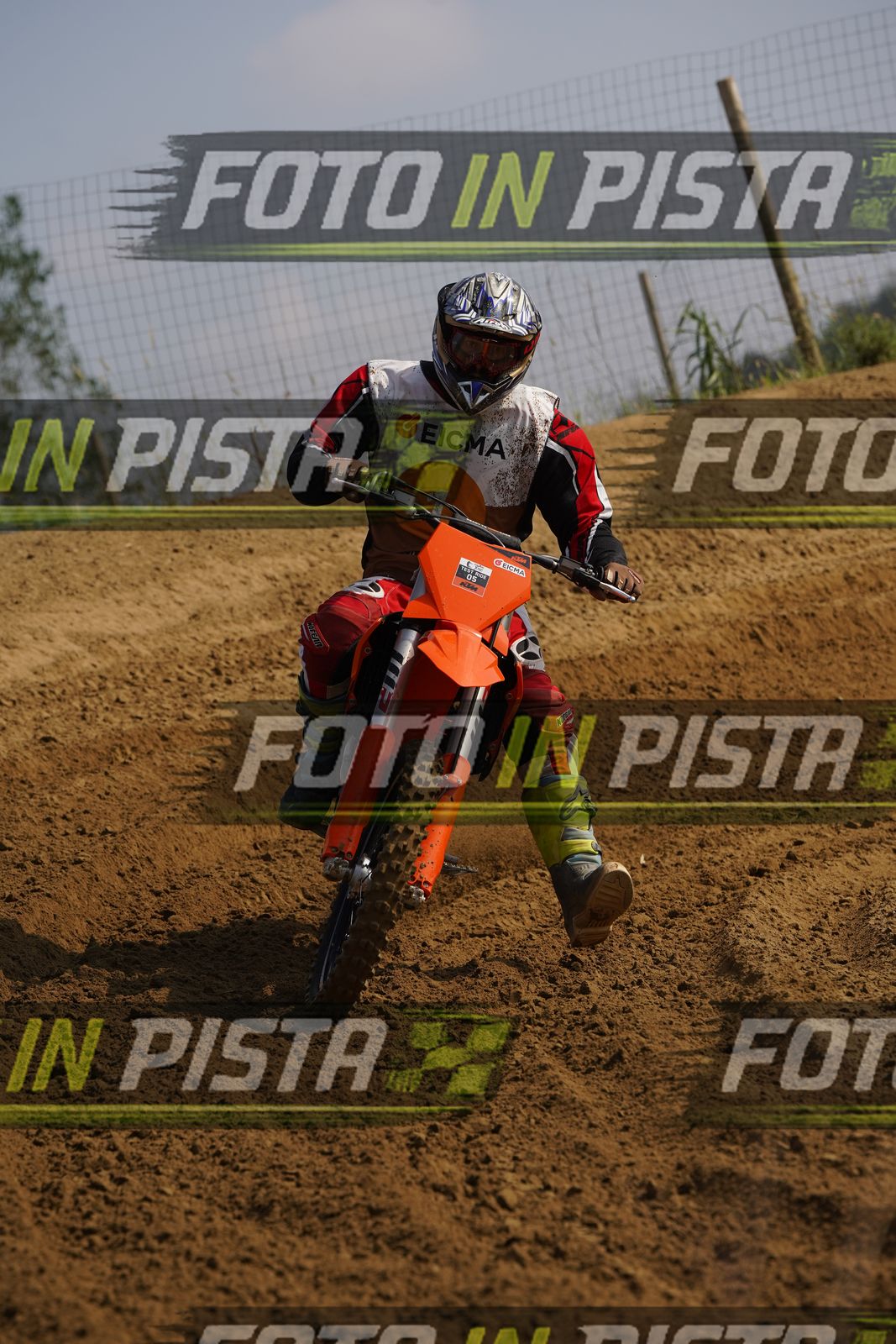 EICMA 19-09 11:00-12:00 · DOR06824