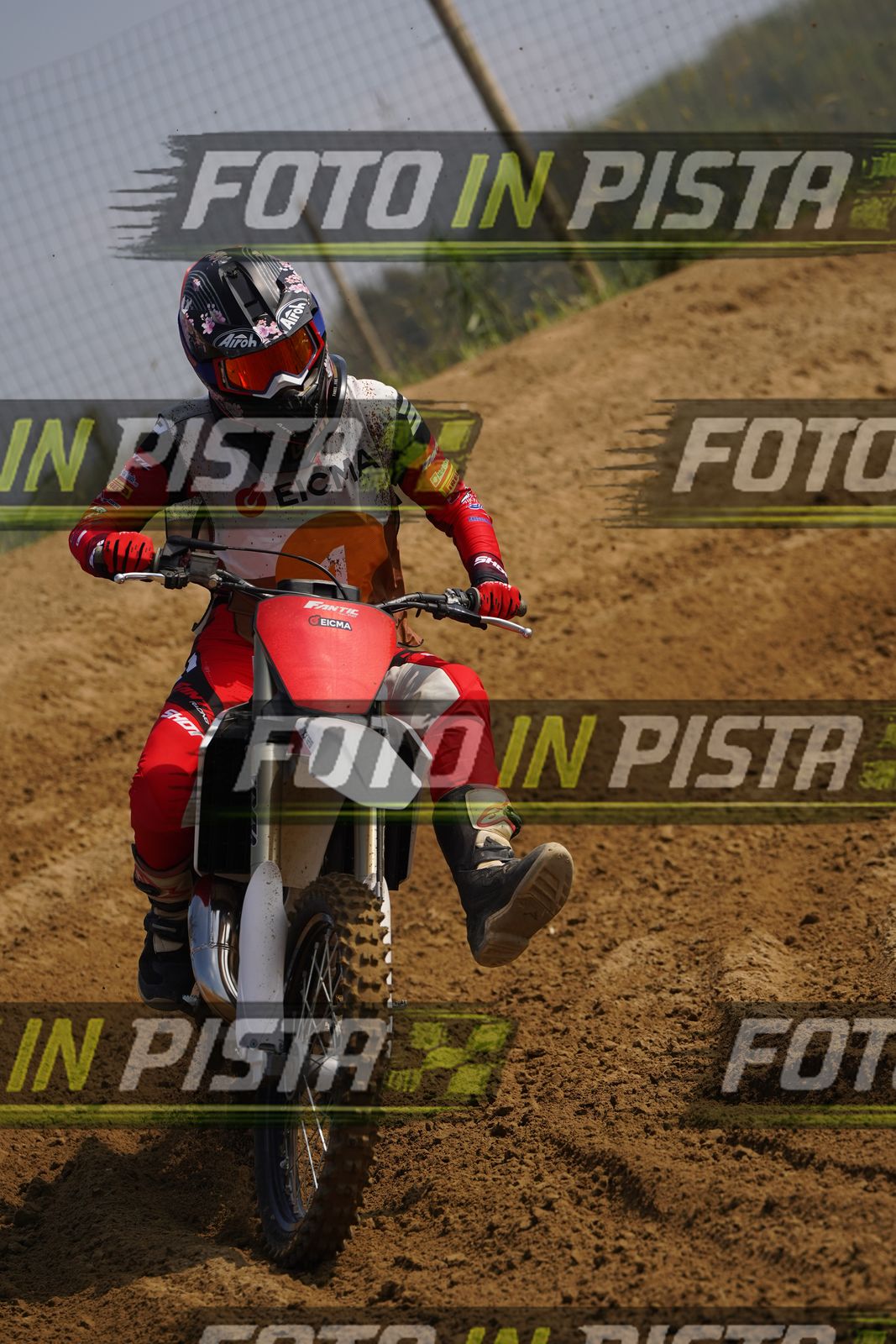 EICMA 19-09 11:00-12:00 · DOR06914