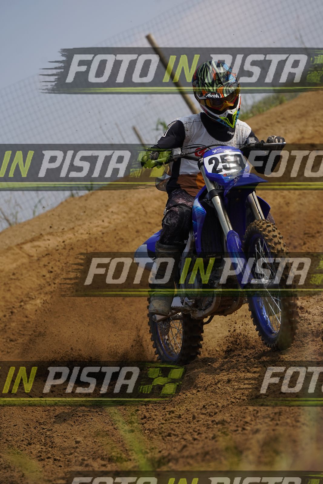 EICMA 19-09 11:00-12:00 · DOR07030