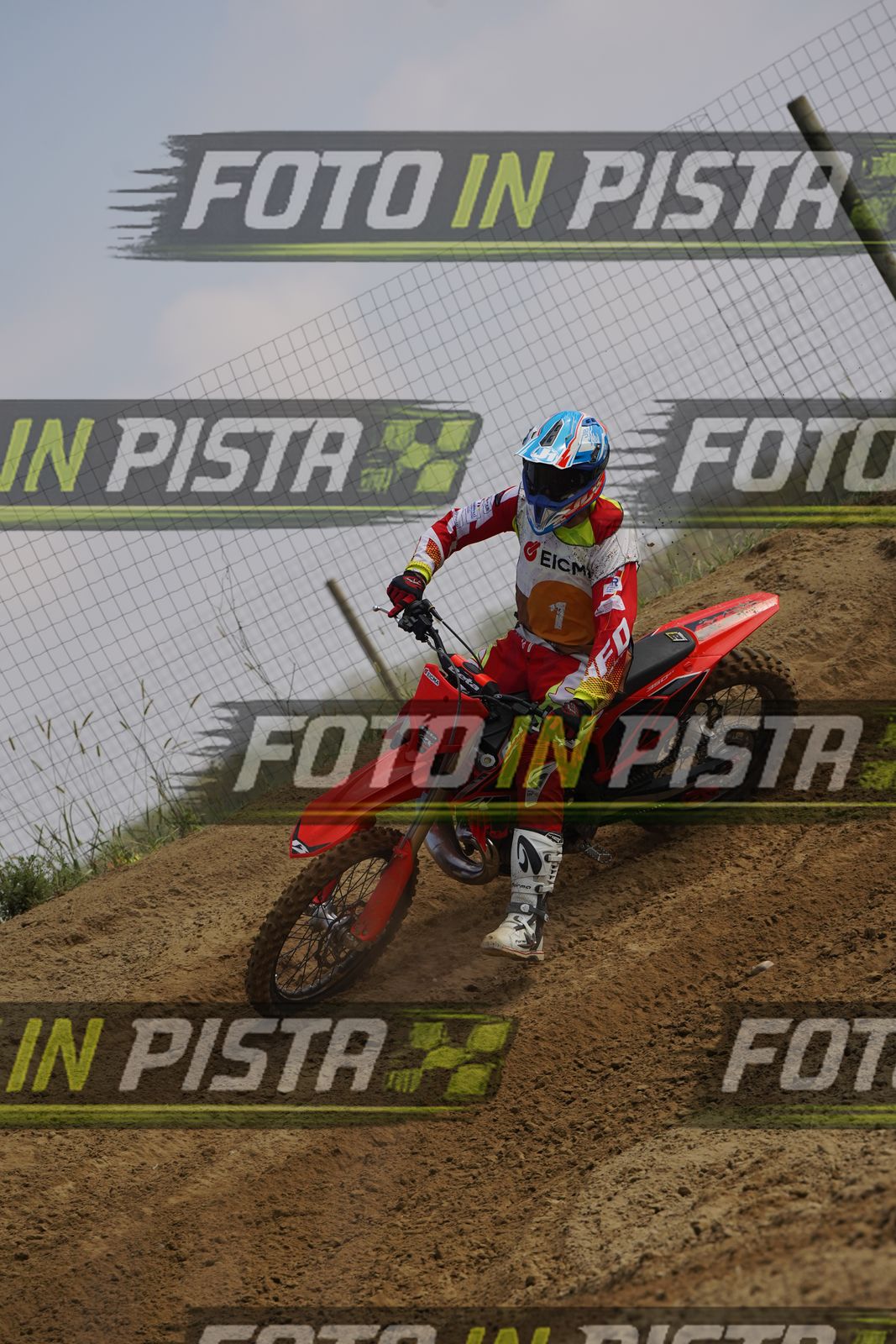 EICMA 19-09 11:00-12:00 · DOR07061