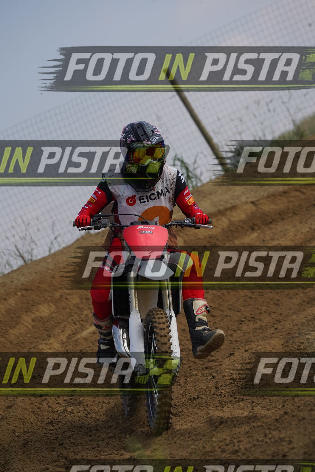 EICMA 19-09 11:00-12:00 · DOR07086