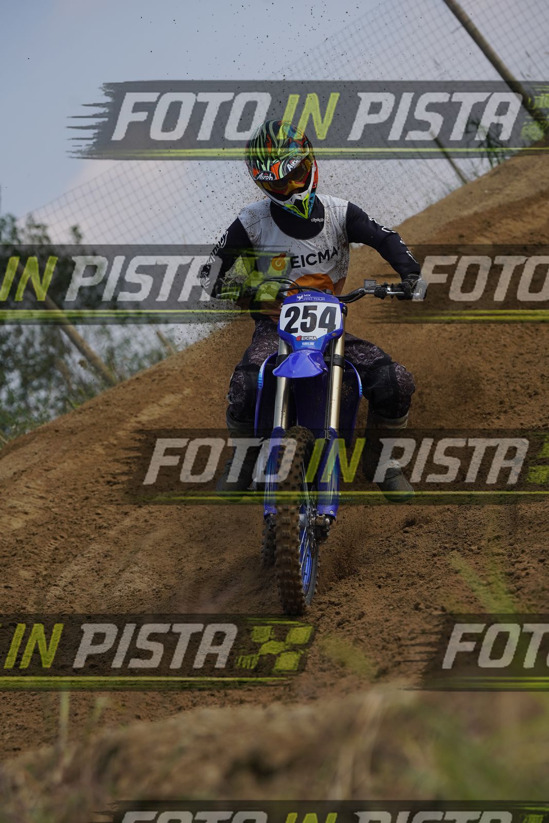 EICMA 19-09 11:00-12:00 · DOR07106