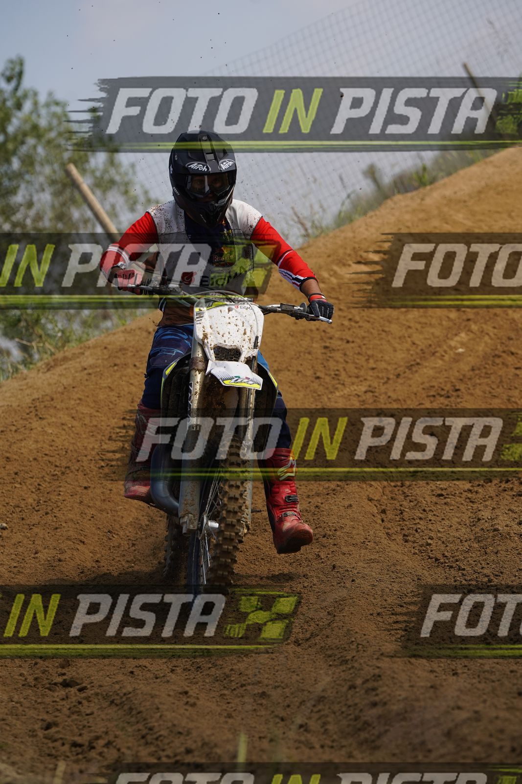 EICMA 19-09 11:00-12:00 · DOR07449