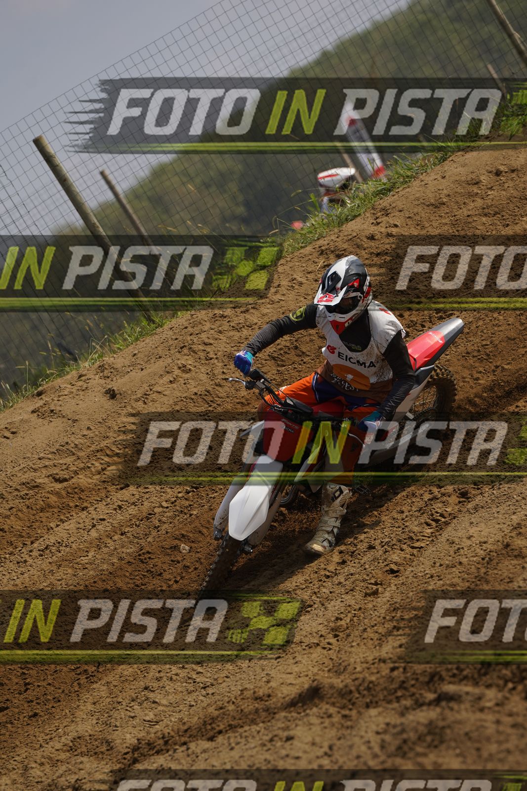 EICMA 19-09 12:00-13:00 · DOR07676