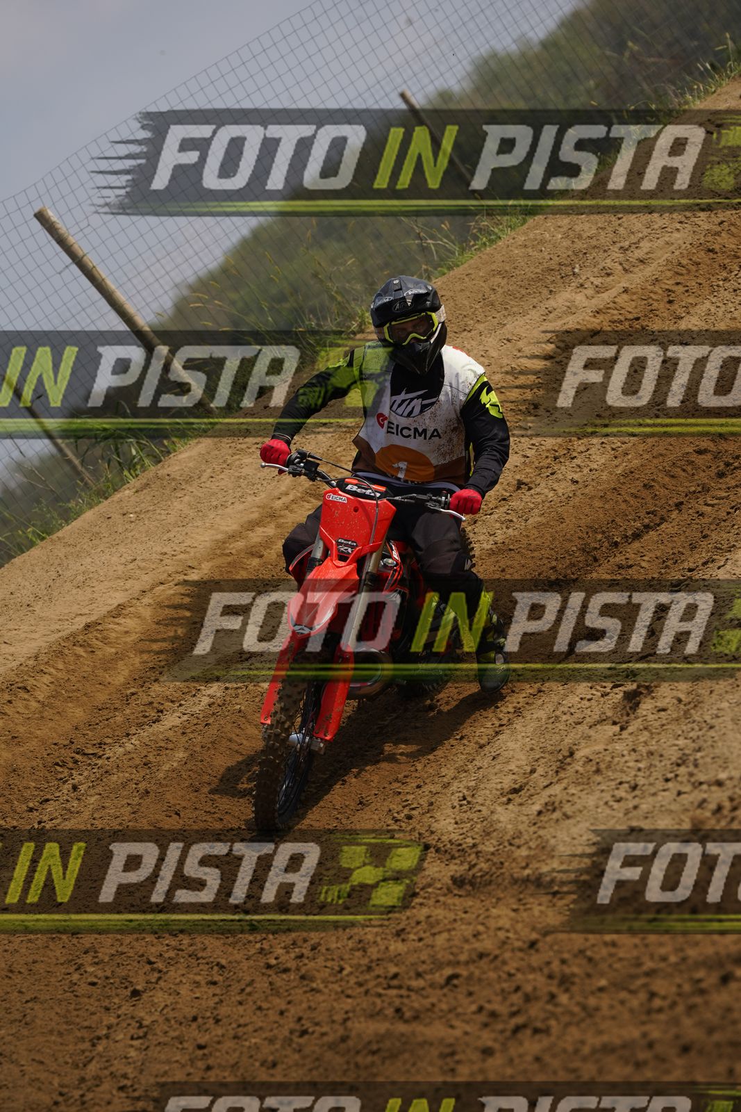 EICMA 19-09 12:00-13:00 · DOR07685