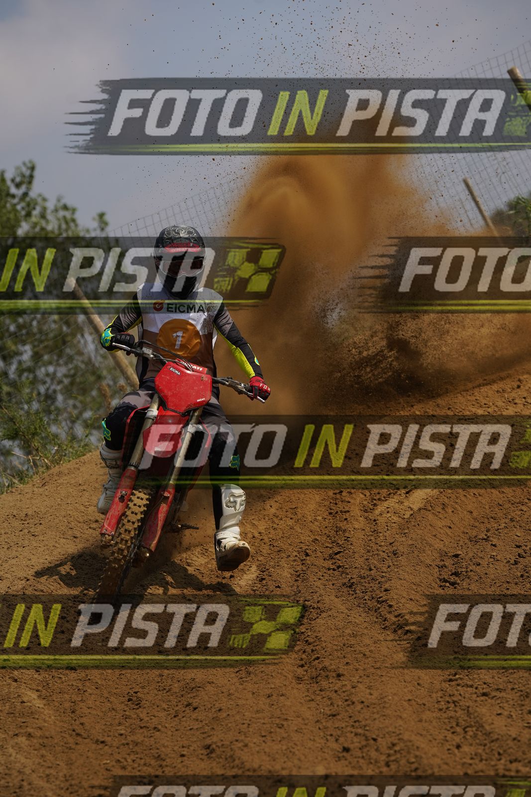 EICMA 19-09 12:00-13:00 · DOR07827