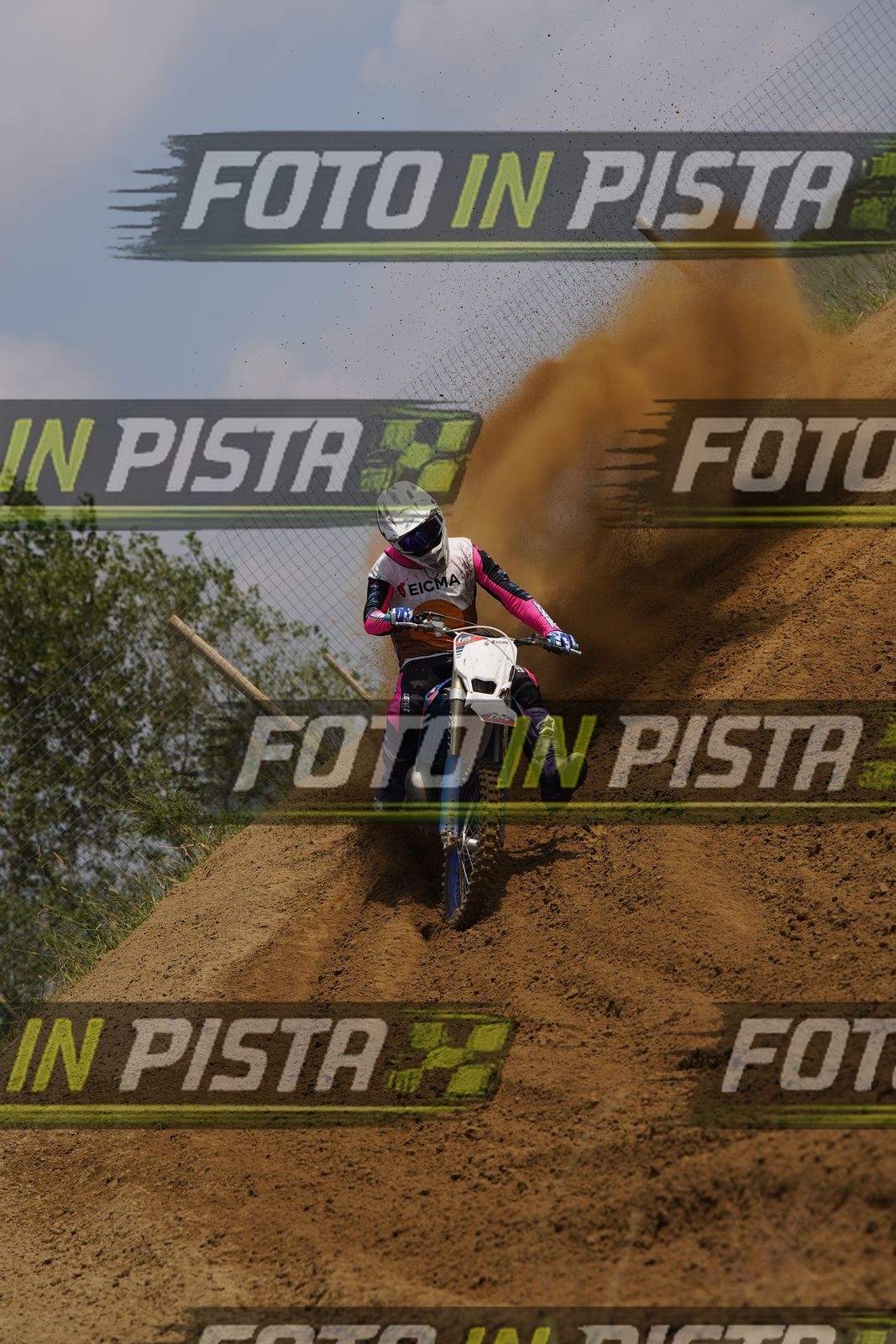 EICMA 19-09 12:00-13:00 · DOR07885
