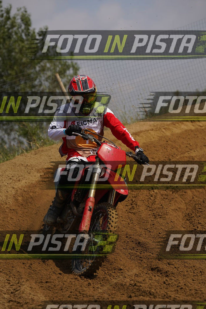 EICMA 19-09 12:00-13:00 · DOR07901