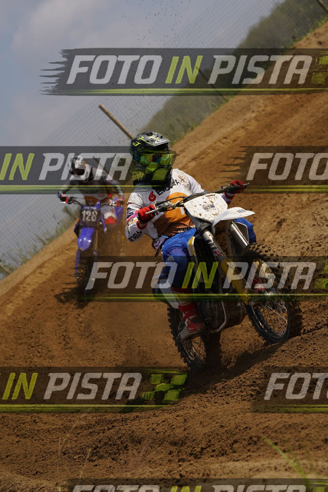 EICMA 19-09 12:00-13:00 · DOR07909