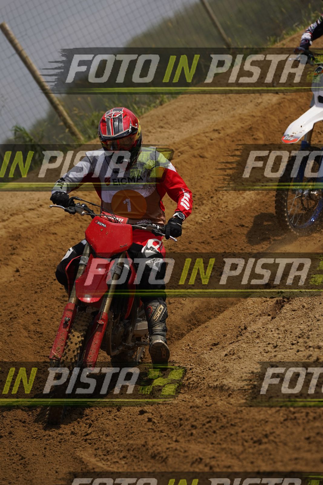 EICMA 19-09 12:00-13:00 · DOR07986