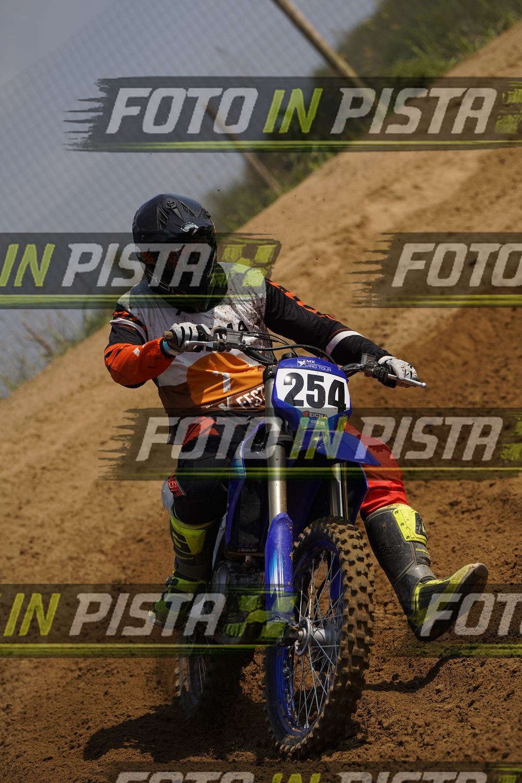 EICMA 19-09 12:00-13:00 · DOR08292