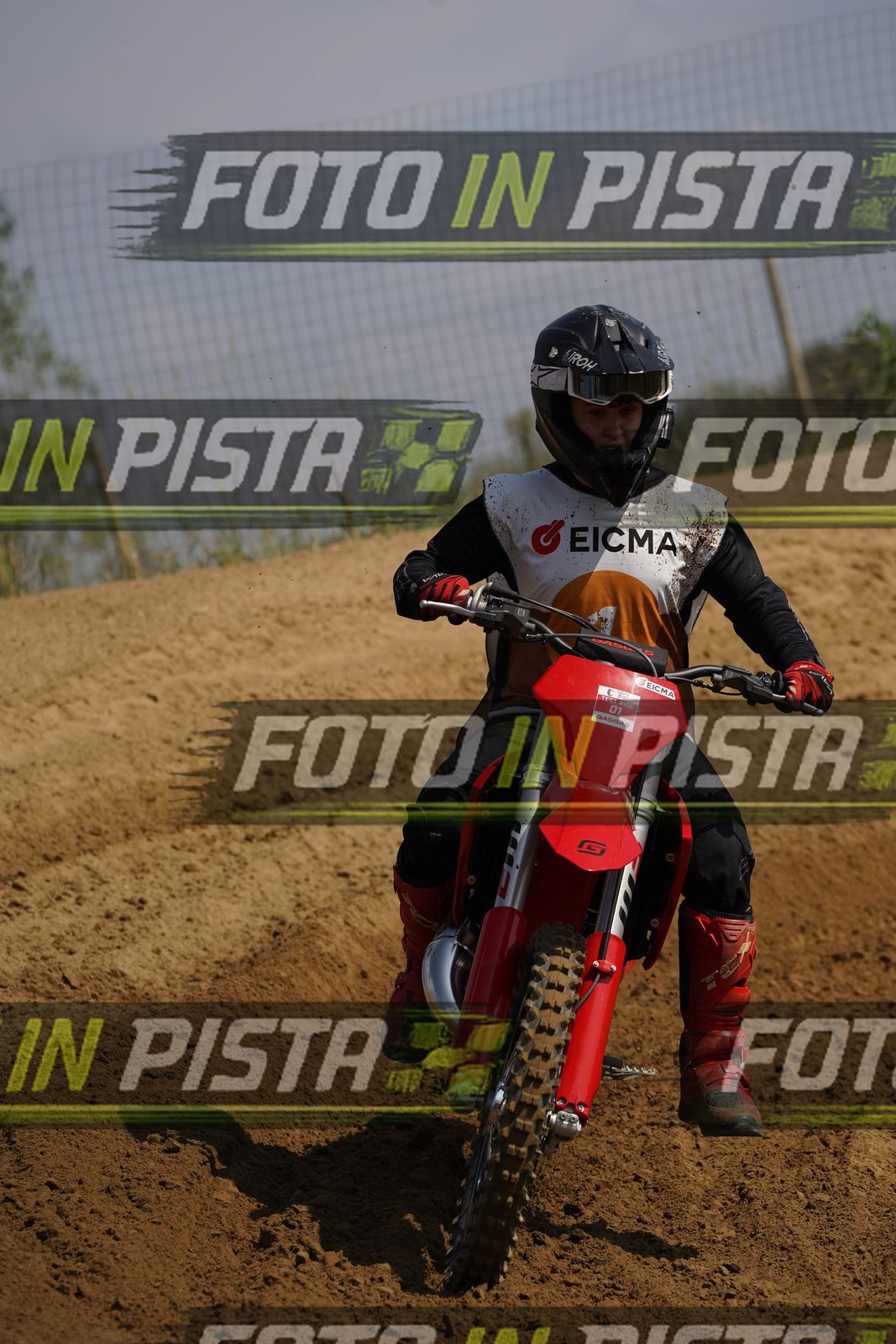 EICMA 19-09 12:00-13:00 · DOR08403