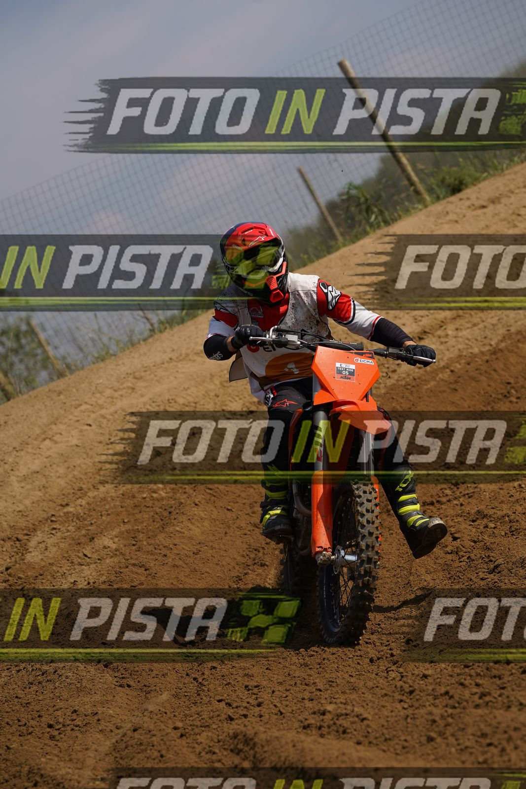 EICMA 19-09 12:00-13:00 · DOR08438