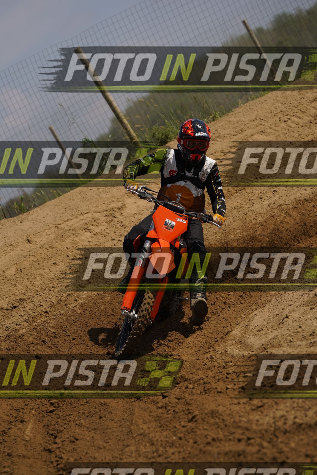 EICMA 19-09 12:00-13:00 · DOR08440