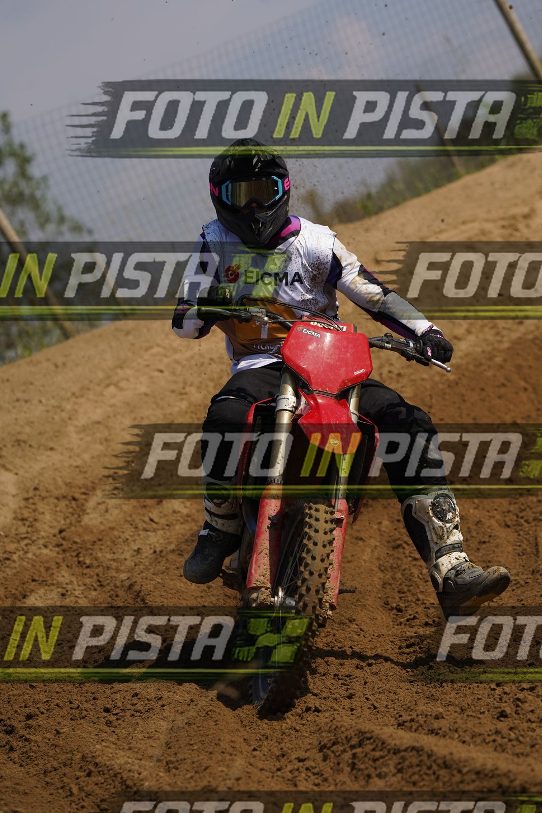 EICMA 19-09 12:00-13:00 · DOR08454