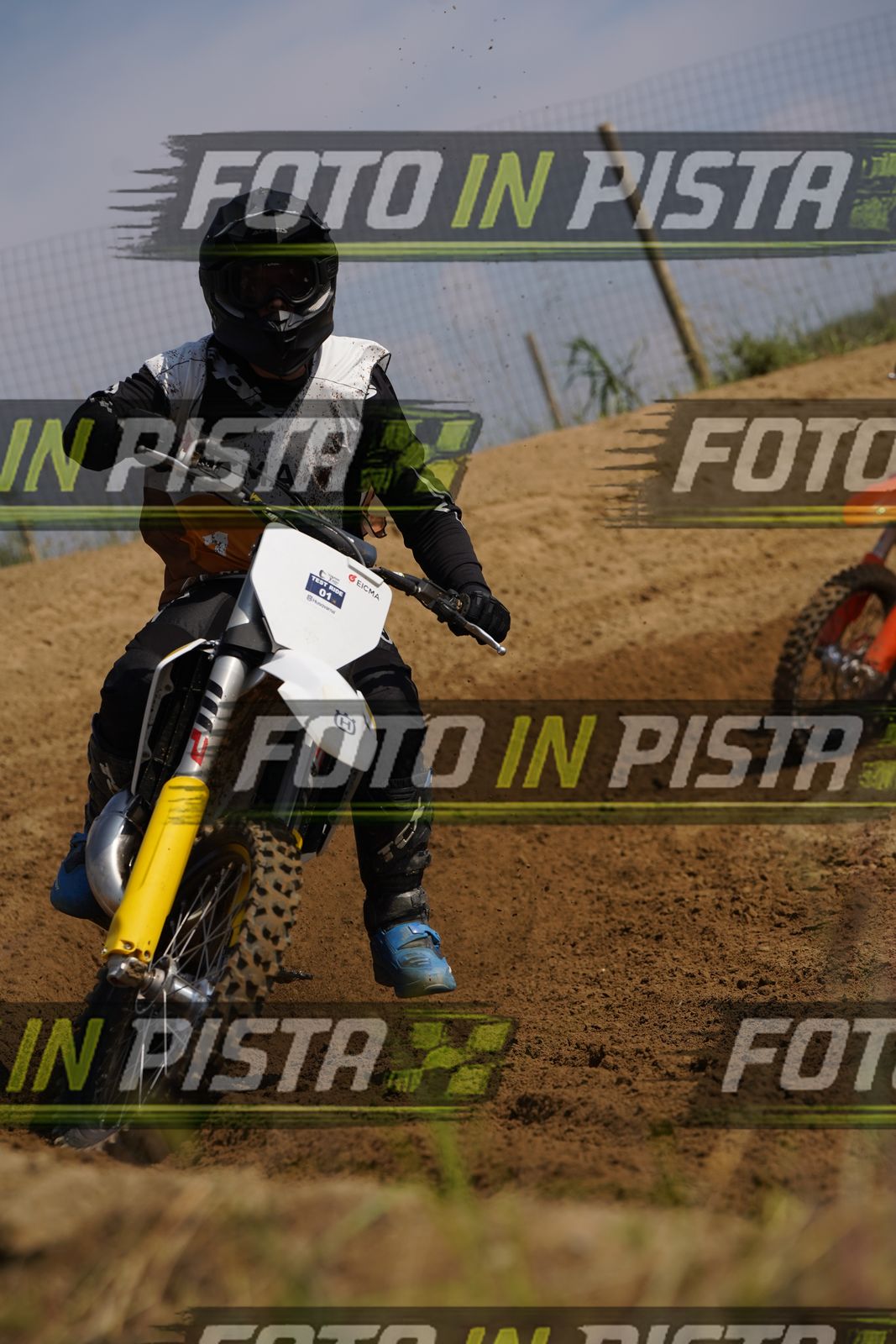 EICMA 19-09 12:00-13:00 · DOR08482