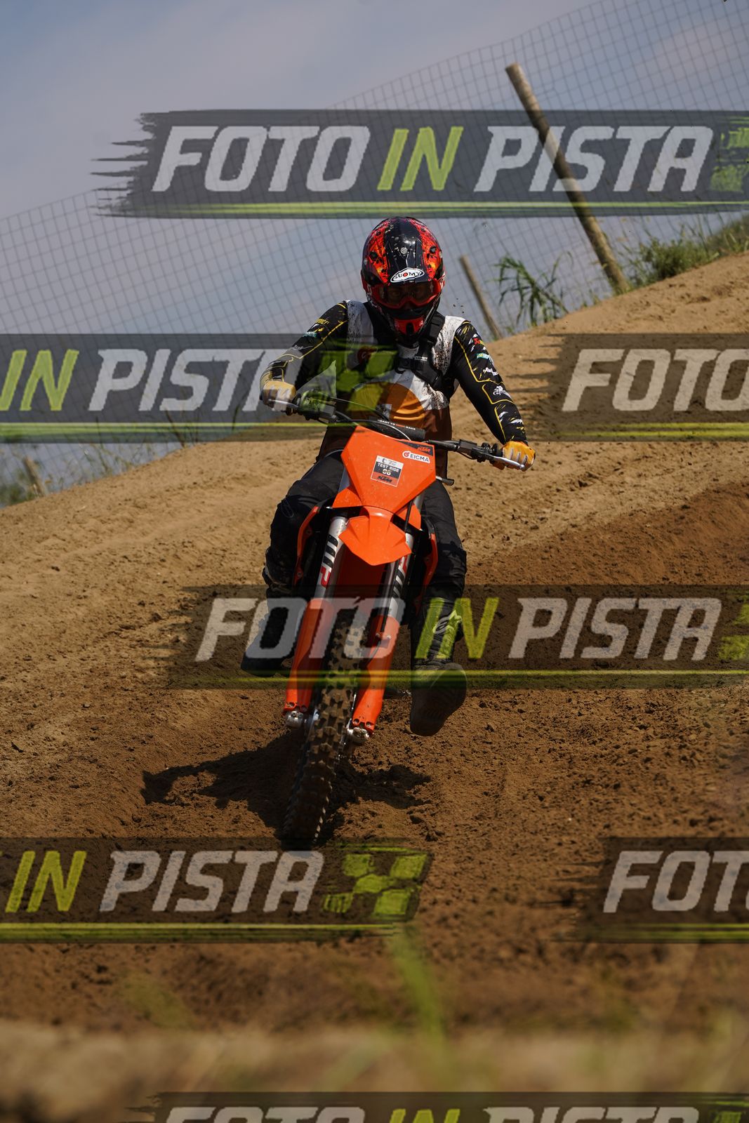 EICMA 19-09 12:00-13:00 · DOR08488