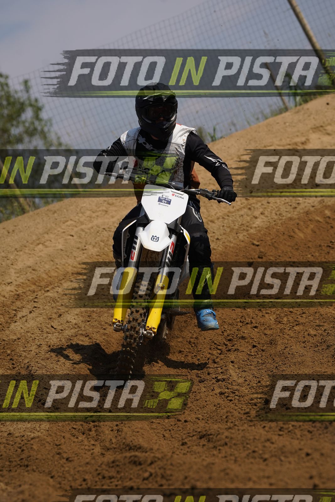 EICMA 19-09 12:00-13:00 · DOR08558