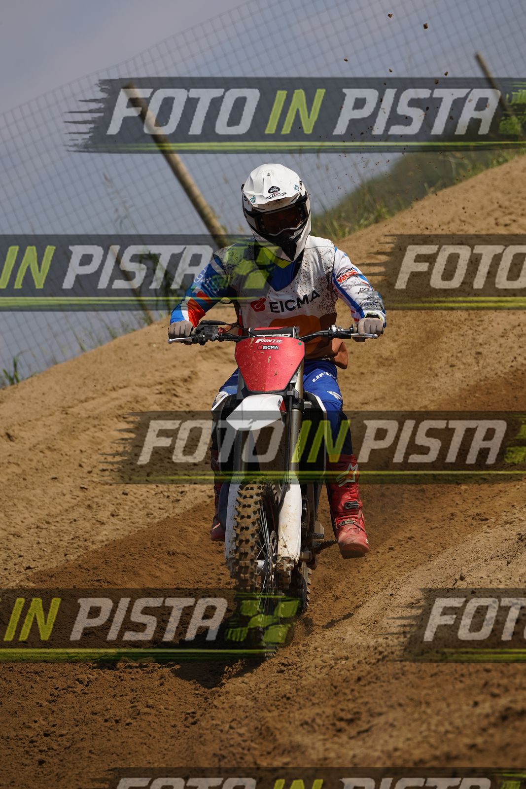 EICMA 19-09 12:00-13:00 · DOR08577