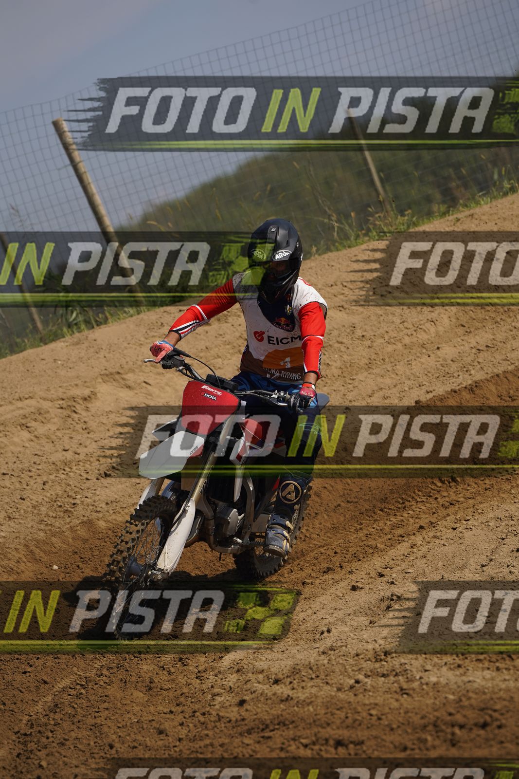 EICMA 19-09 12:00-13:00 · DOR08744